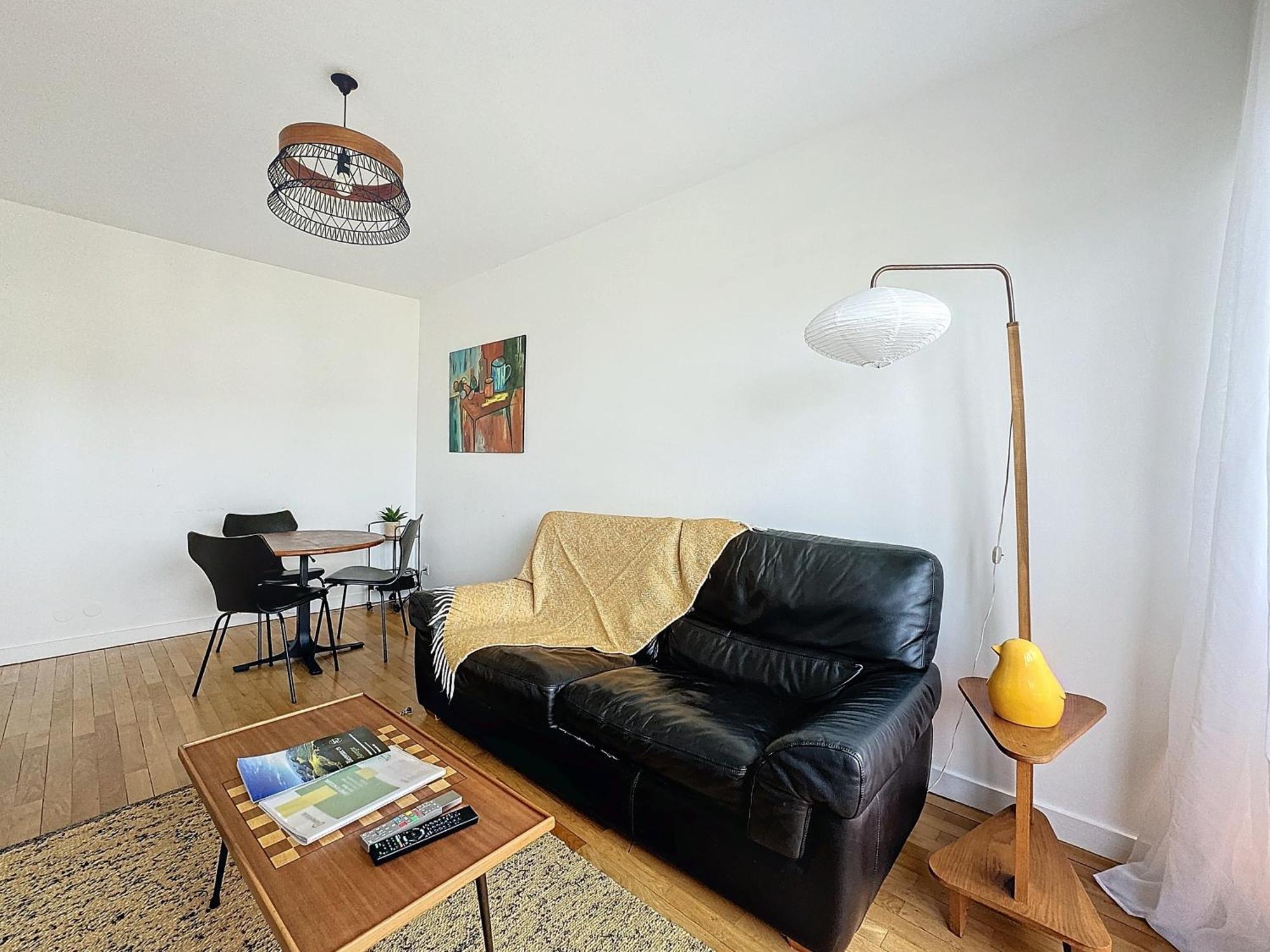 La Lassolas - Charmant T2 Avec Balcon Et Garage Chamalieres Bagian luar foto