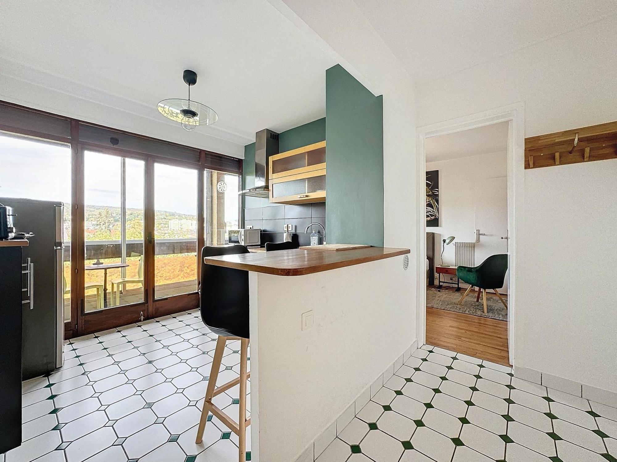 La Lassolas - Charmant T2 Avec Balcon Et Garage Chamalieres Bagian luar foto